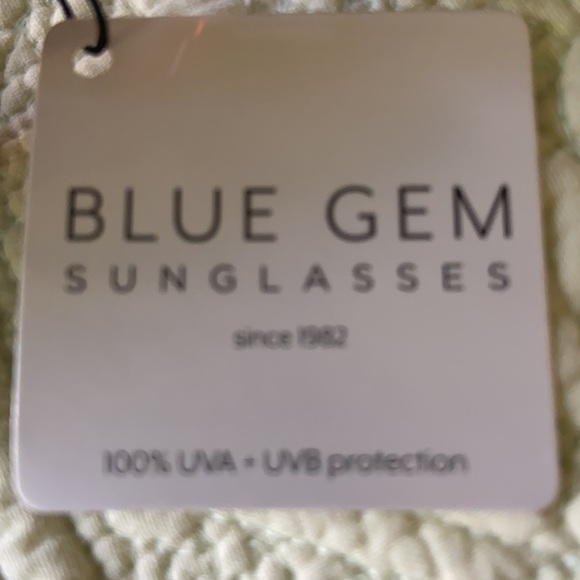 Sunglasses - Picture 3 of 3